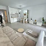 Con Piscina A 500m De La Playa Apartmán *